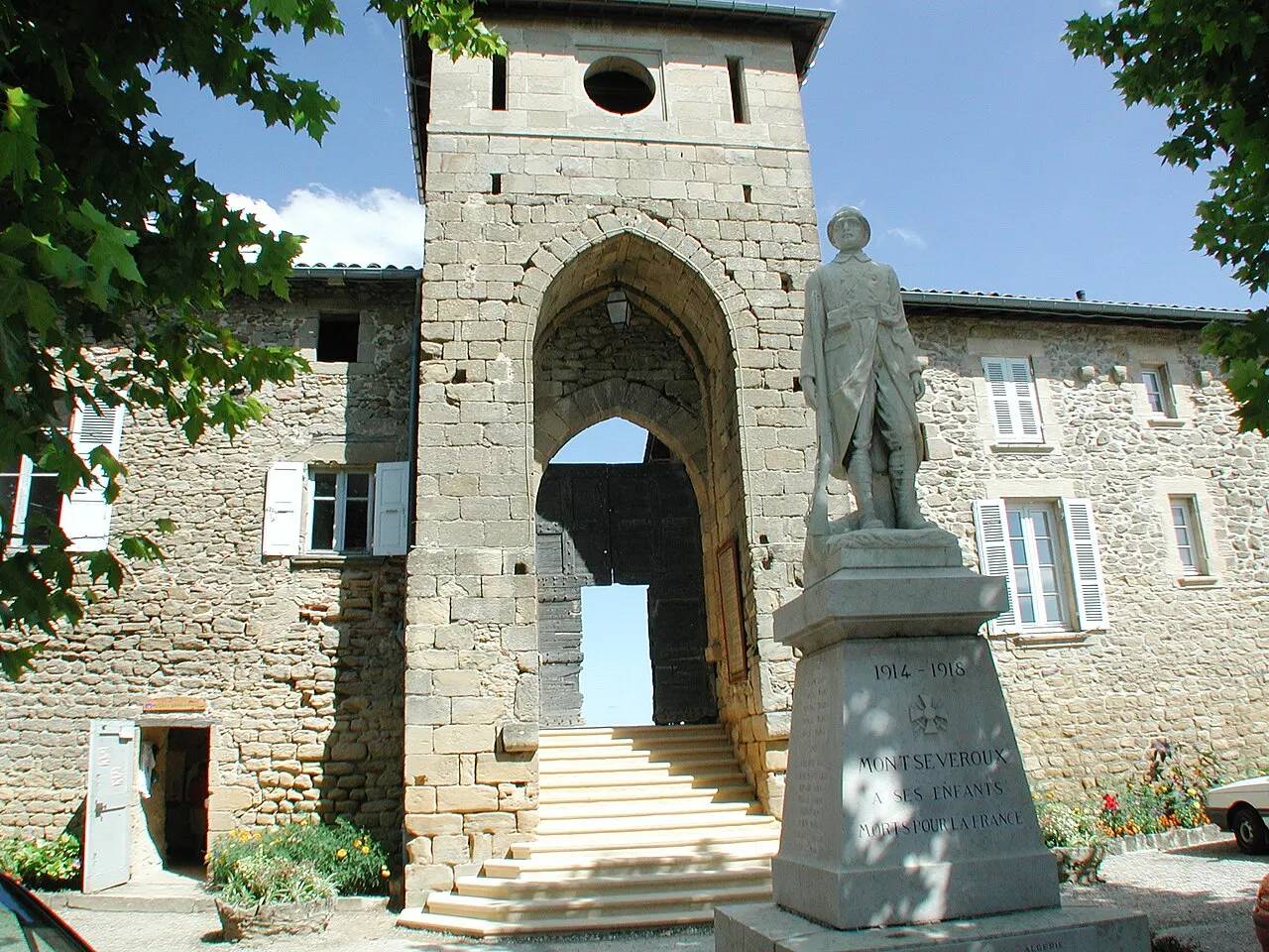 Montseveroux