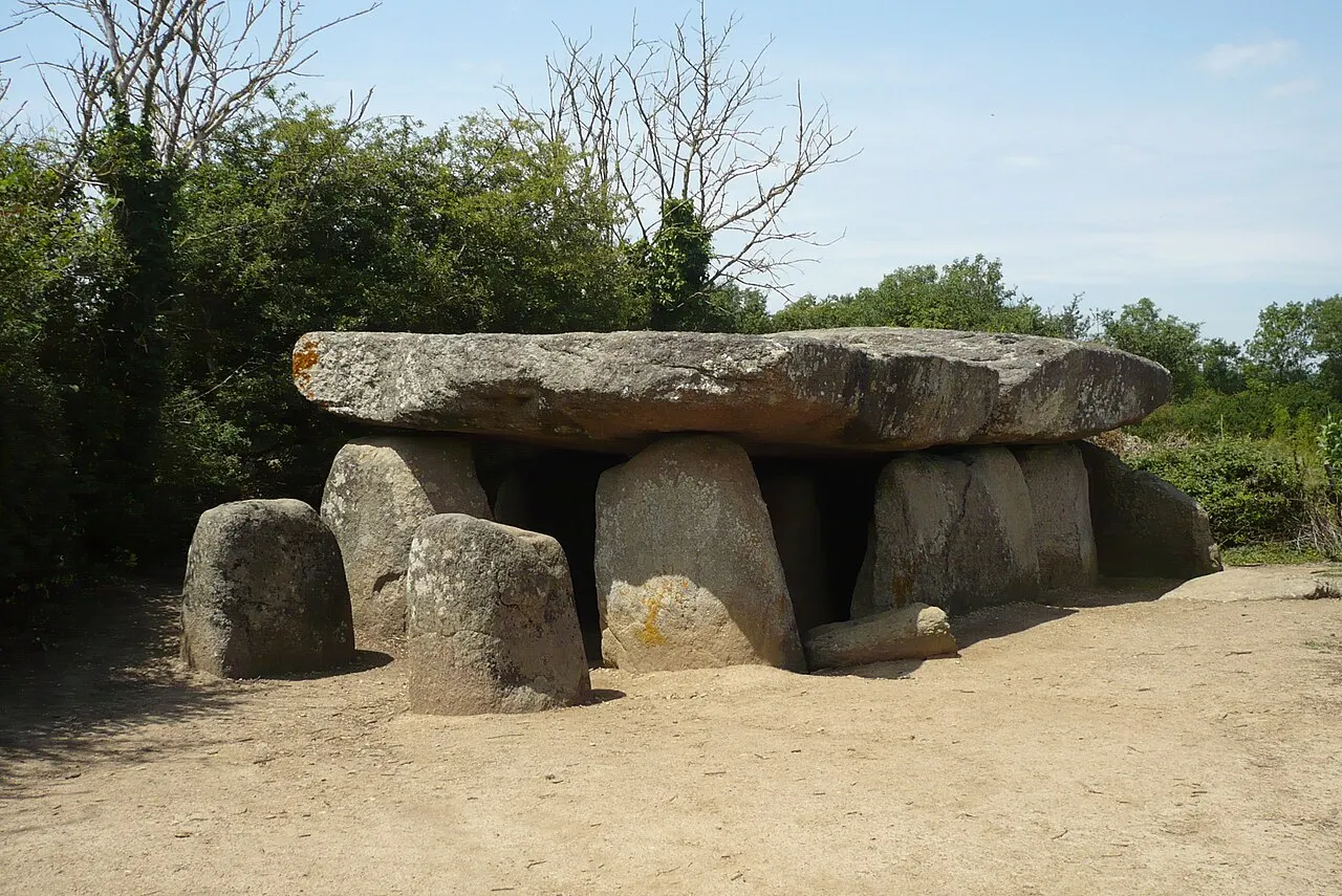Dolmen de la Frébouchère
