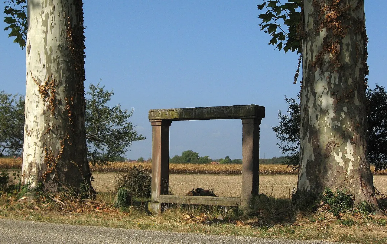 Banc-reposoir dit banc du Roi de Rome, entre Roppenheim et Roeschwoog