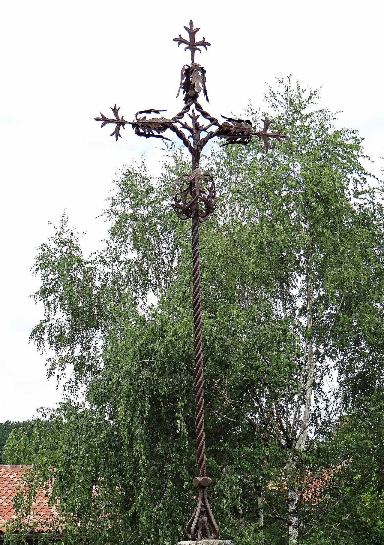 Croix de chemin, en fer forgé
