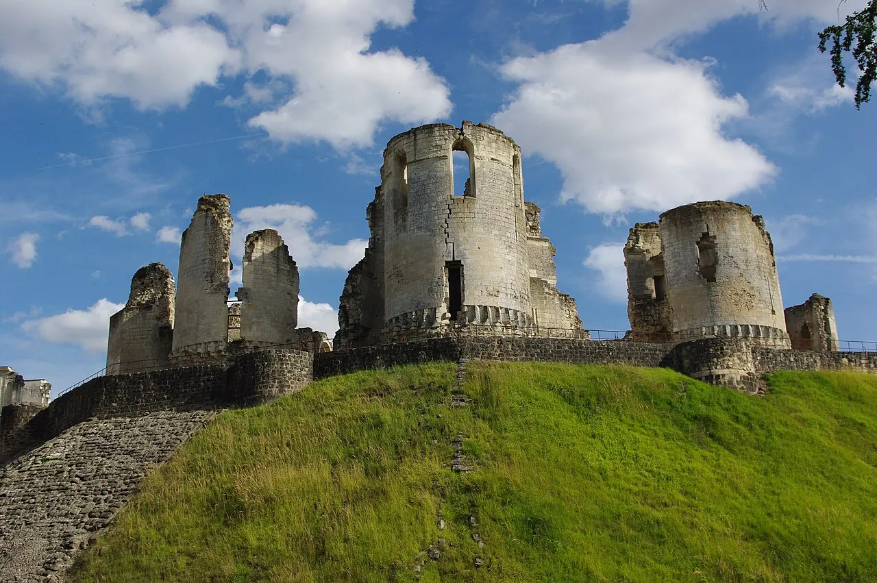 Ruins du Château de Fère-en-Tardenois