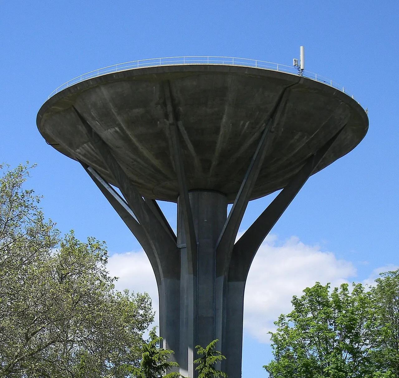 Château d’eau de La Duchère