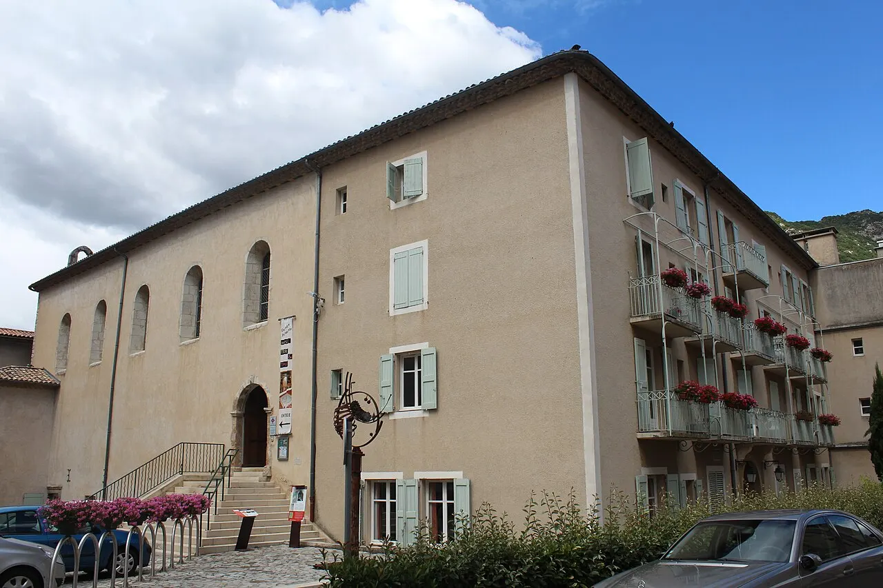 Ancien couvent de la Visitation, puis résidence pour personnes âgées des Visitandines et Musée Terre et Temps