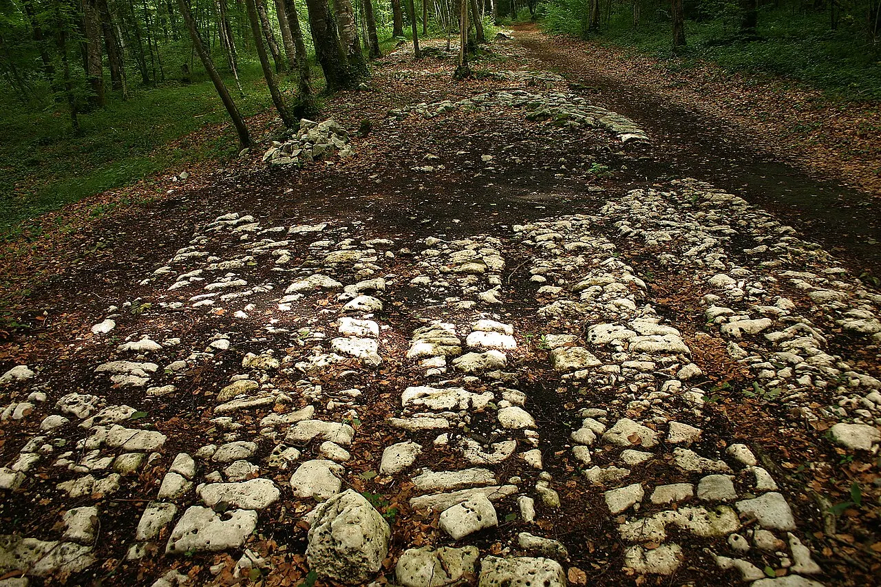 Site archéologique du Mausolée de Faverolles
