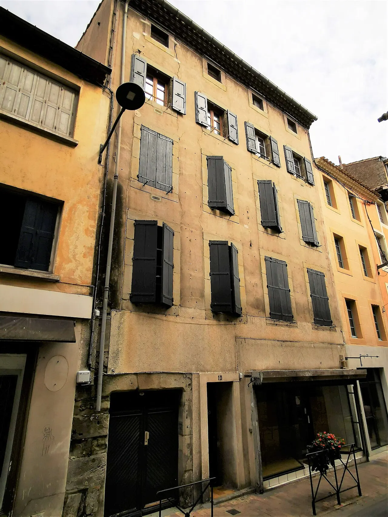 Maison Alaux